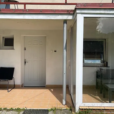 Kwatera Przed Remontem Bez Zlewu W Części Kuchennej łazienka Przed Remontem * Gdynia